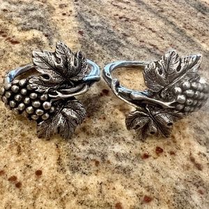 Vintage Set of 2 Grape Metal Napkin Rings